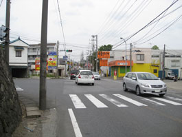 佐津間交差点（白井・船橋方面から）